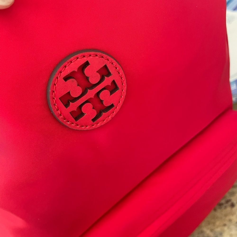New Tory Burch Ella backpack  nylon in red ❣️ - Picture 3 of 9